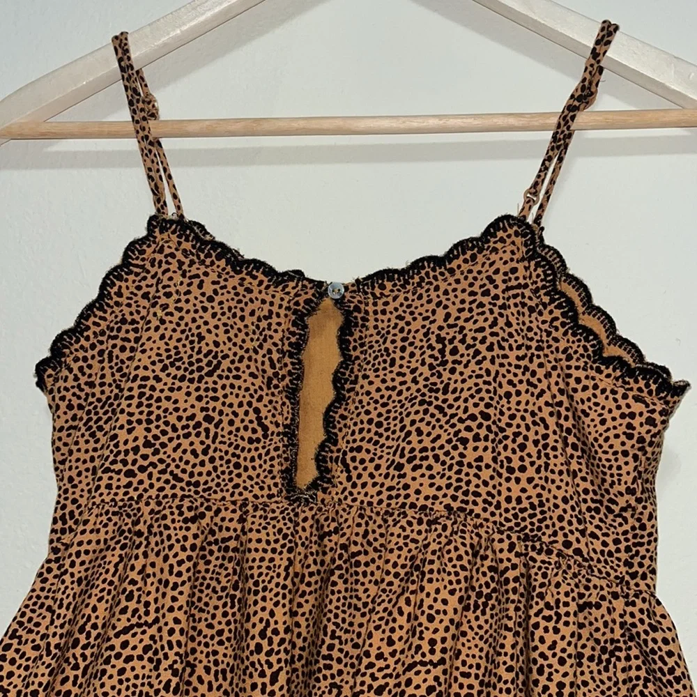 Urban Outfitters Hanna Rayon Tiered Scallop Babydoll Mini Dress Size XS - Picture 7 of 10